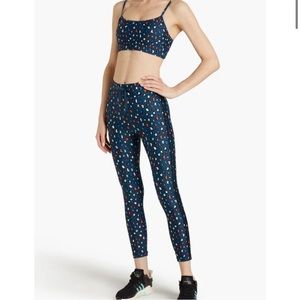 THE UPSIDE Jewel Leo Leggings Tights 7/8 Length Size 10